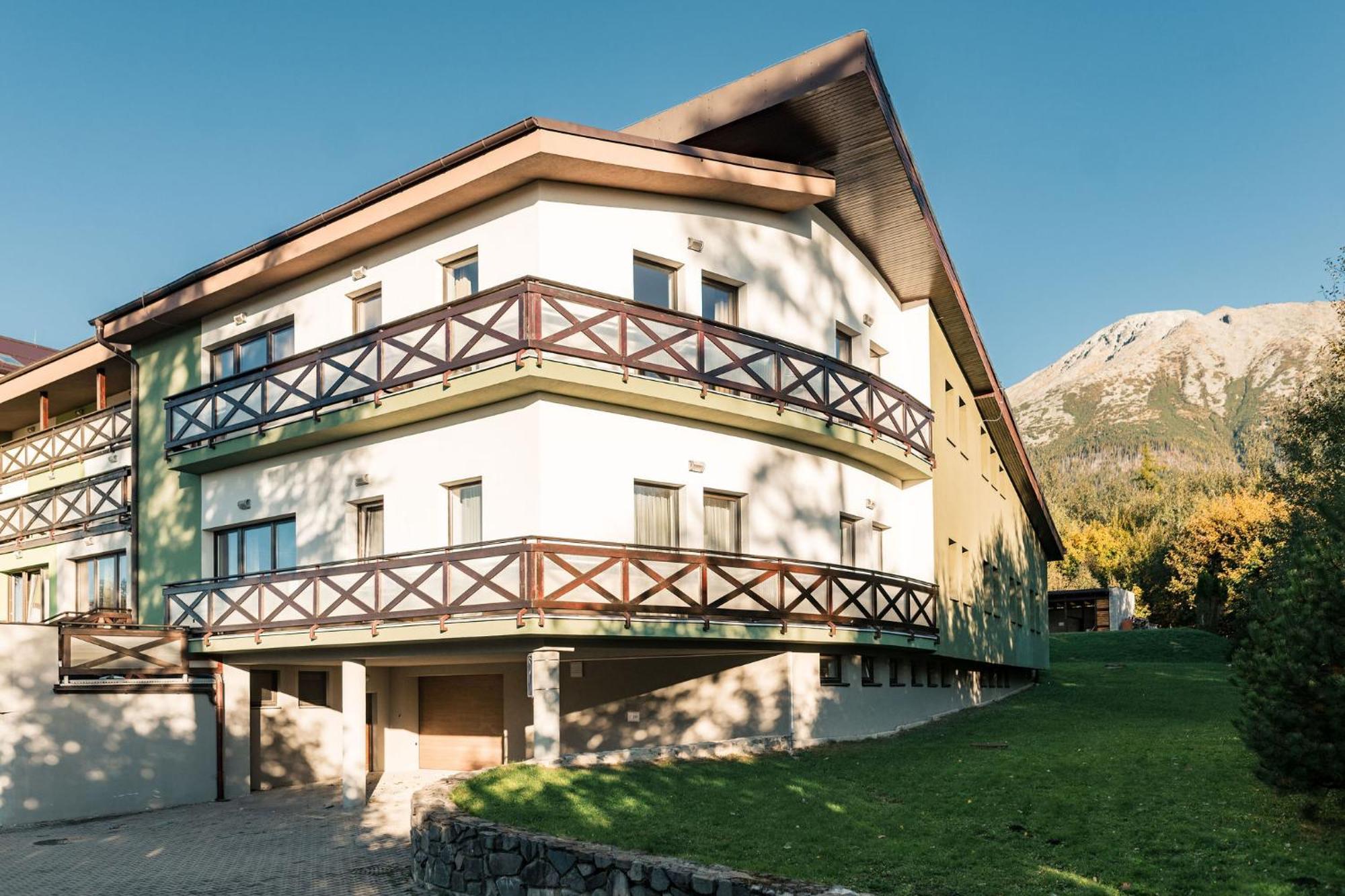 Apartmanovy Dom Familia Smokovec Vysoké Tatry Extérieur photo